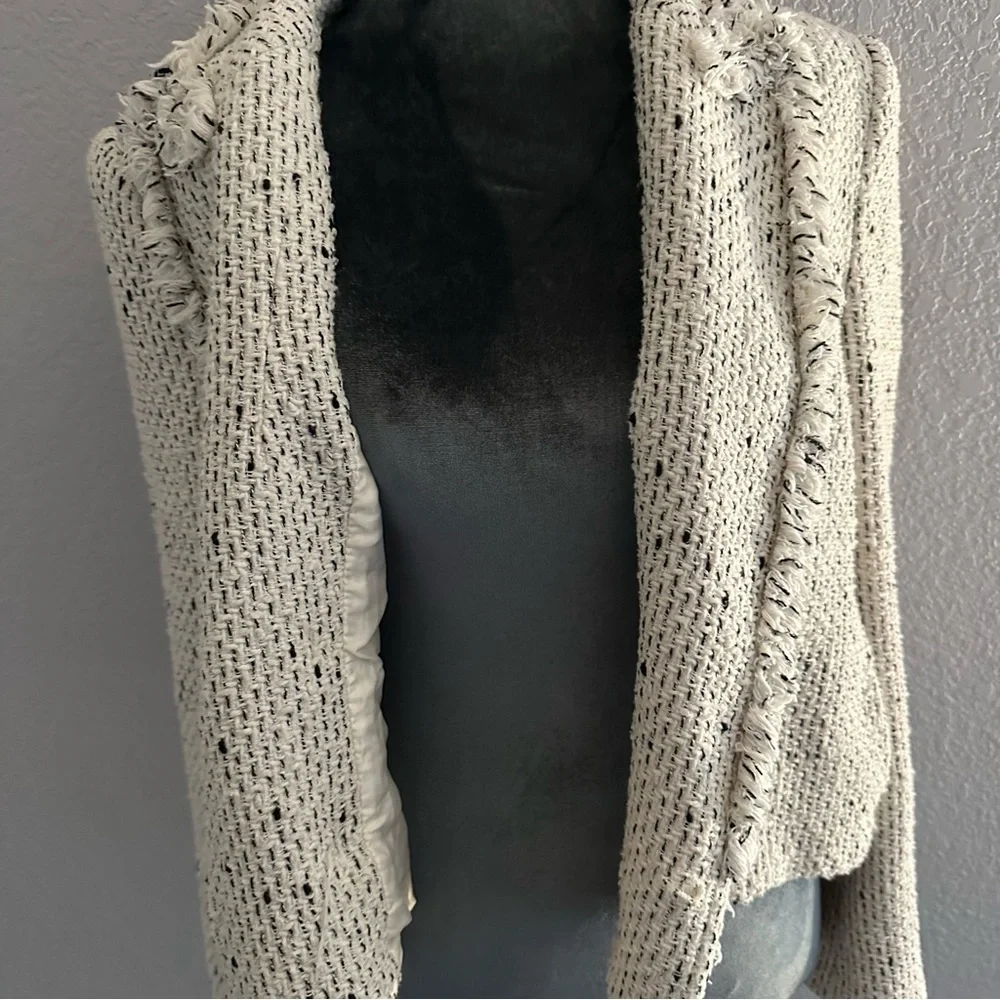 Zara Tweed Bouclé Cropped Blazer Jacket Frayed Trim Double Breasted L - Picture 5 of 11